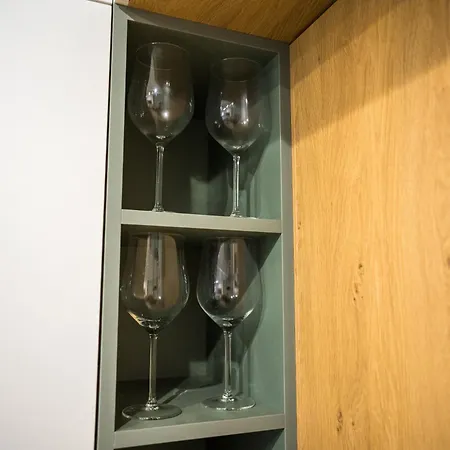 Veyra アパート *